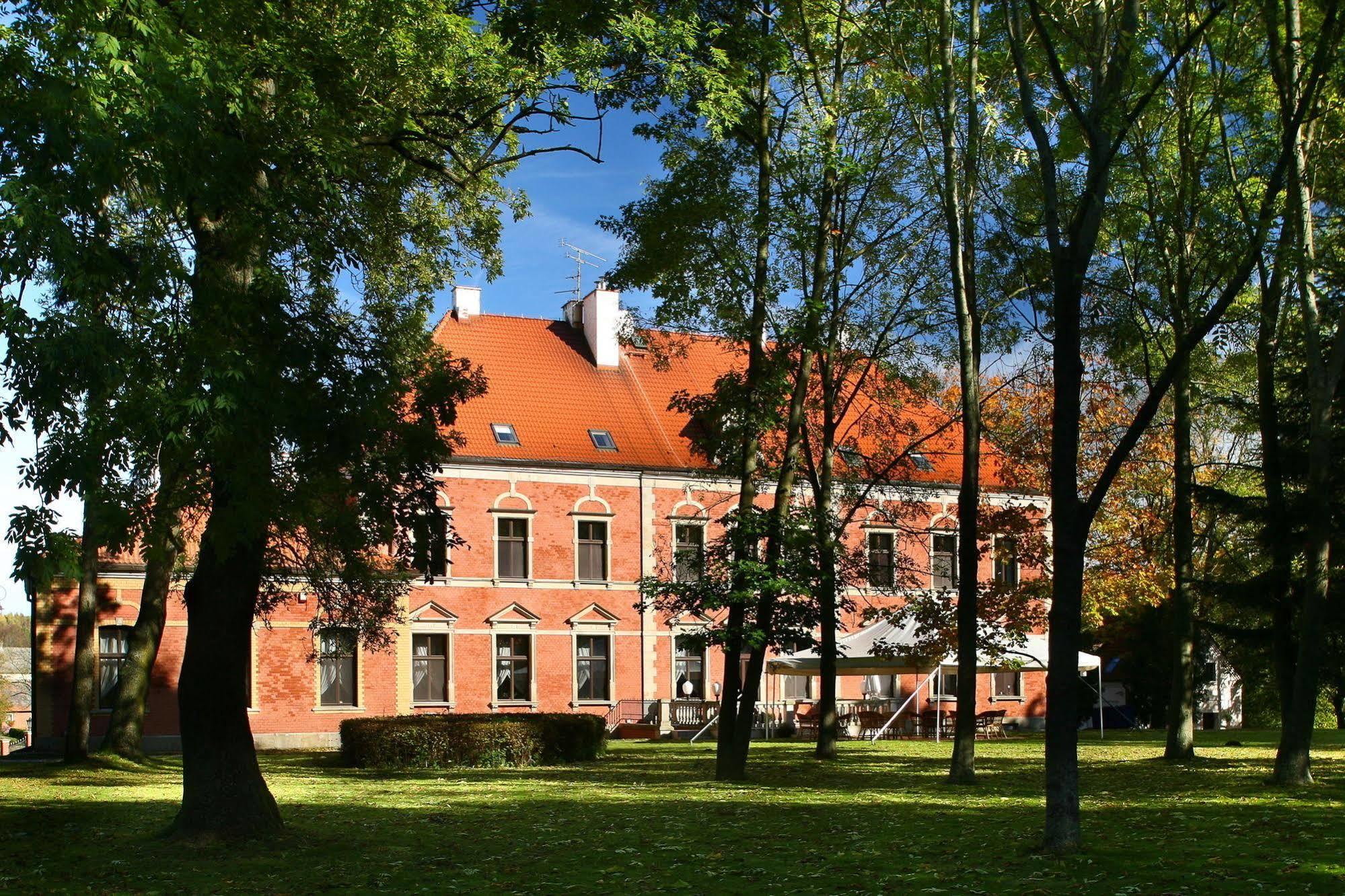 Lezno Palace Kültér fotó