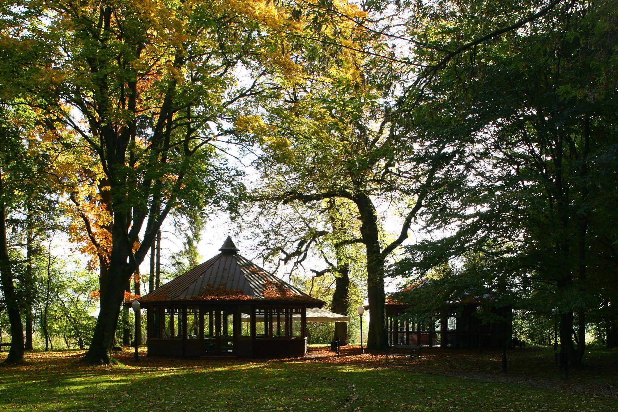 Lezno Palace Kültér fotó